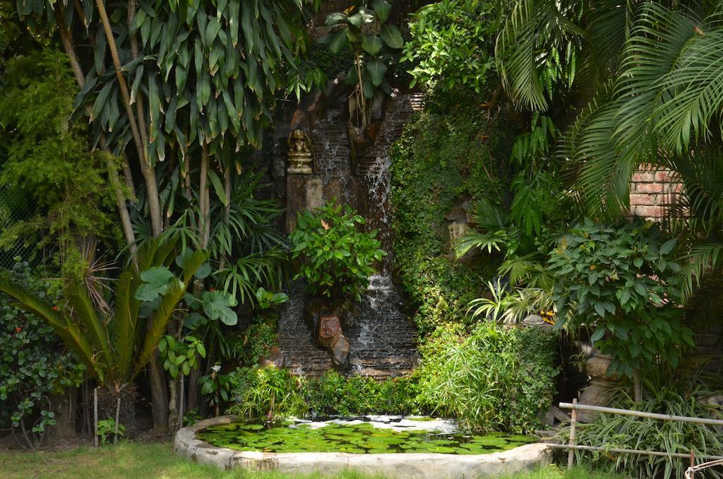 Sirohi House New Delhi Bagian luar foto